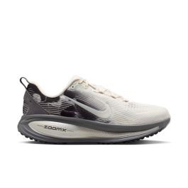 Nike Vomero 18 bij Runningxpert