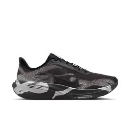 Pegasus 42 DSRPT Schwarz