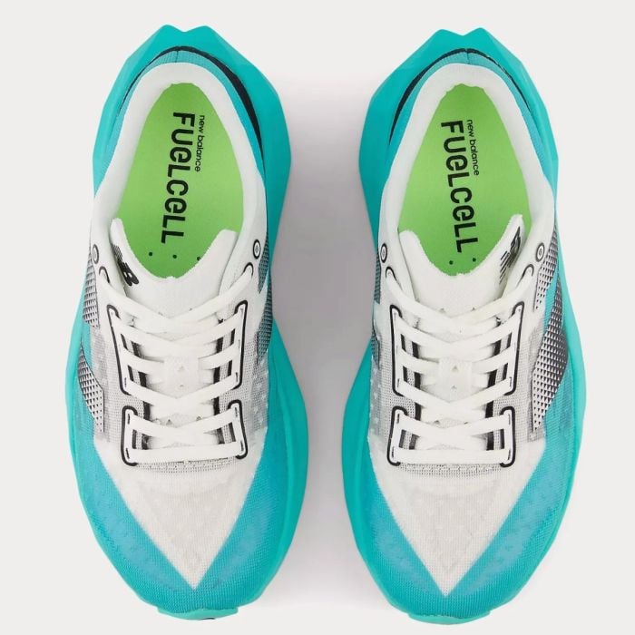 New Balance Fuelcell Rebel V4 - Versatile Neutral Running