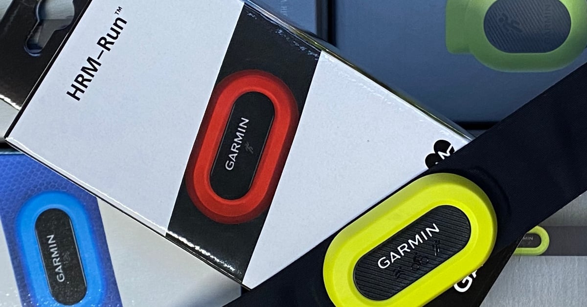 Lets open up the GARMIN HRM DUAL Heart Rate Chest Strap 