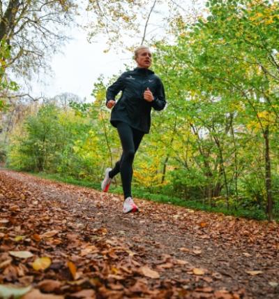 More shoes, fewer injuries? Danish marathon and 10K record holder explains why variety is key