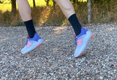 TEST: NEW BALANCE FRESH FOAM BEACON V3 &ndash; DE SCHOEN DIE HARDLOPEN MOEITELOOS MAAKT