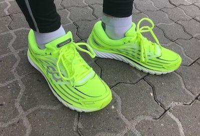 Kan je goede hardloopschoenen kopen voor maar 25 euro?