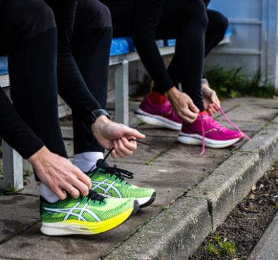 Test : deux chaussures, une piste - Asics Magic Speed 2 vs Saucony Endorphin Speed 3.