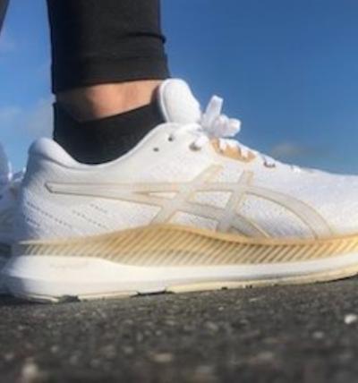 TEST: Asics EVORIDE - Leicht; Leicht, "rollend" und Energiesparende Laufschuhe