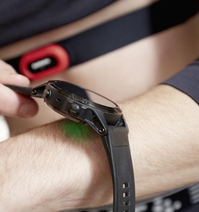 TEST: Pulsmessung am Handgelenk vs. Pulsgurt