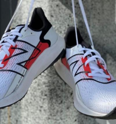 TEST: New Balance FuelCell Propel V2 – a solid and efficient shoe for everyday-running 