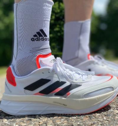 TEST: ADIDAS Adizero Boston 10 - Verbessert, mutig und absolut erstaunlich!