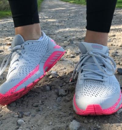 REVIEW: Under Armour HOVR Guardian 2 – stable running shoe with high-tech feature in the midsole