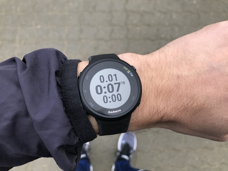 garmin forerunner 45 bildschirme