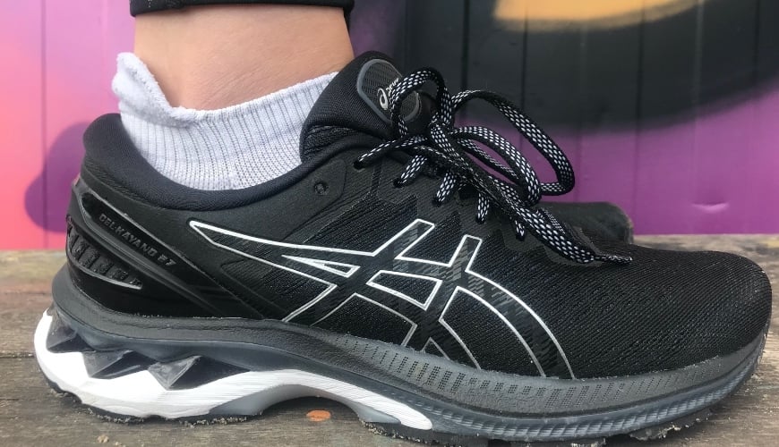 all black asics kayano