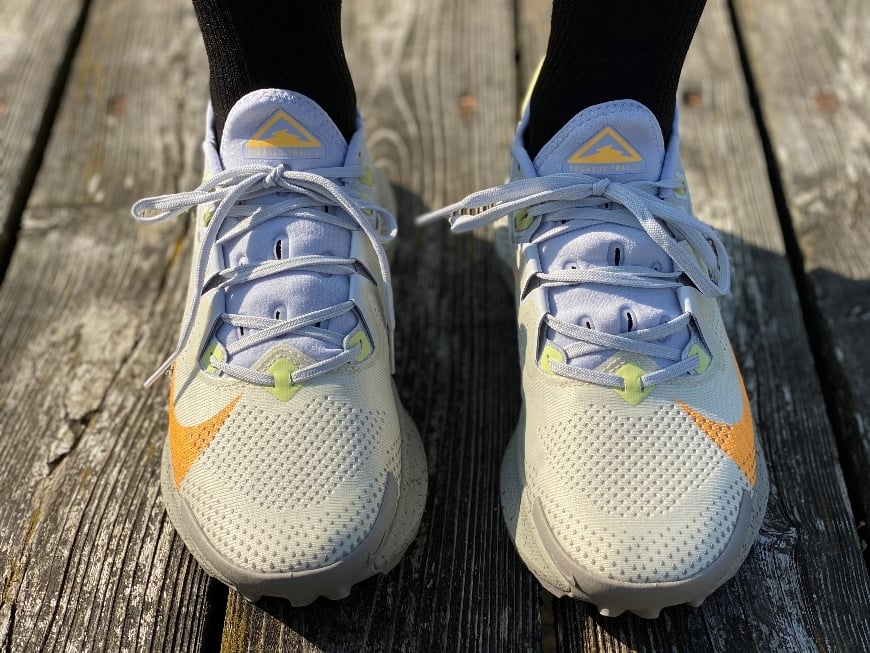 Nike pegasus laces online