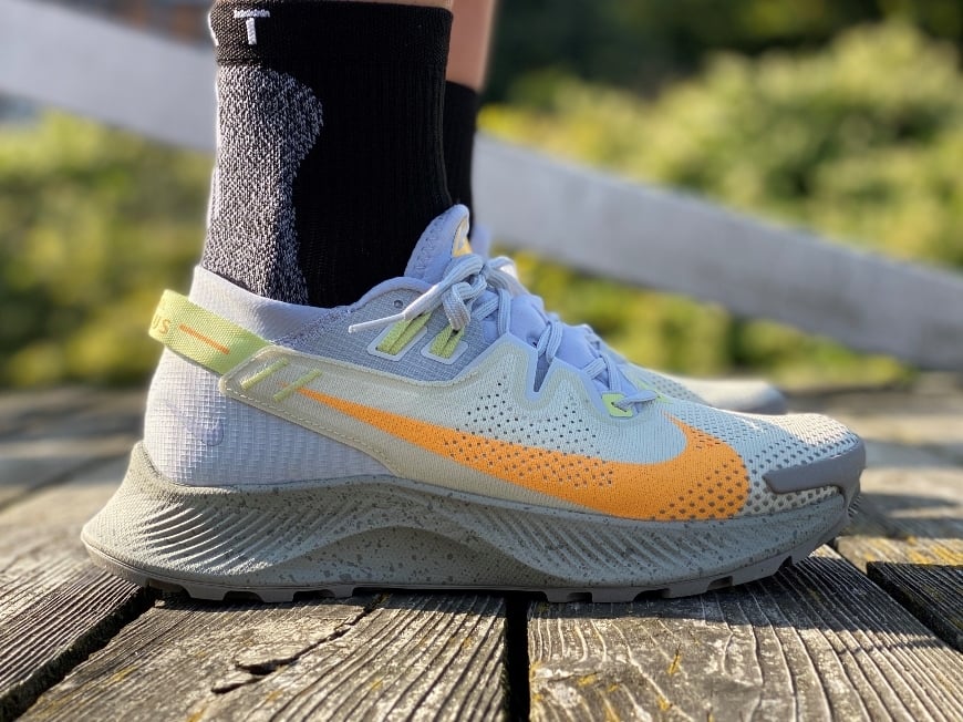 nike pegasus trail 2 on feet